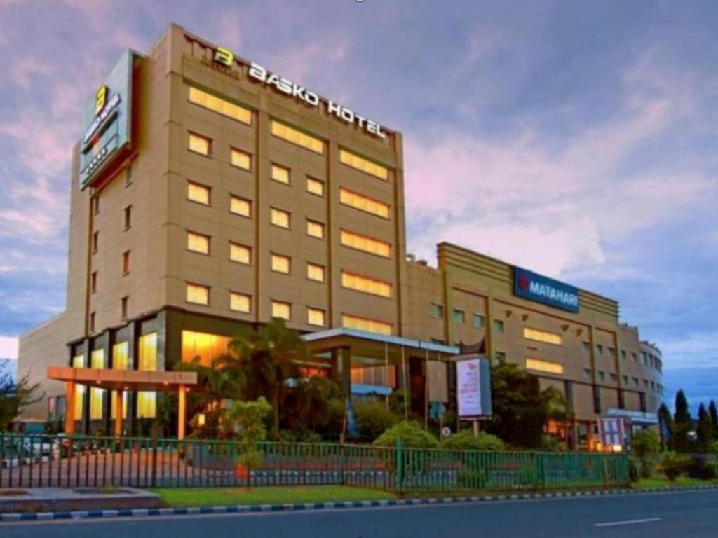 פדאנג Grand Basko Hotel מראה חיצוני תמונה