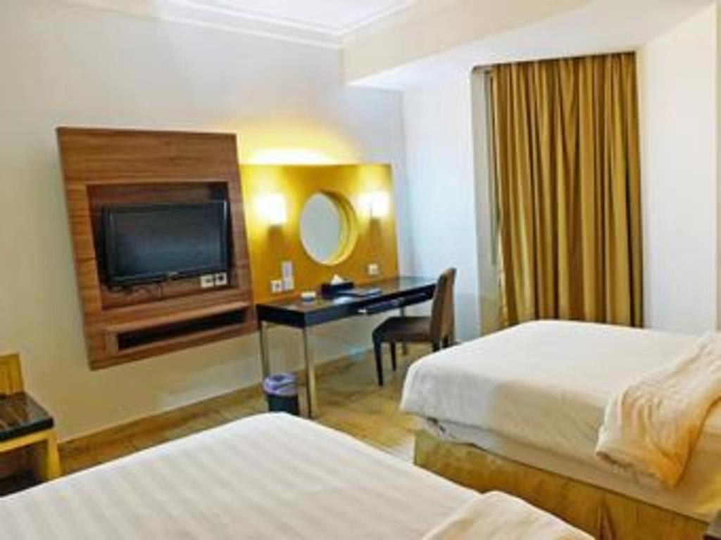 פדאנג Grand Basko Hotel מראה חיצוני תמונה