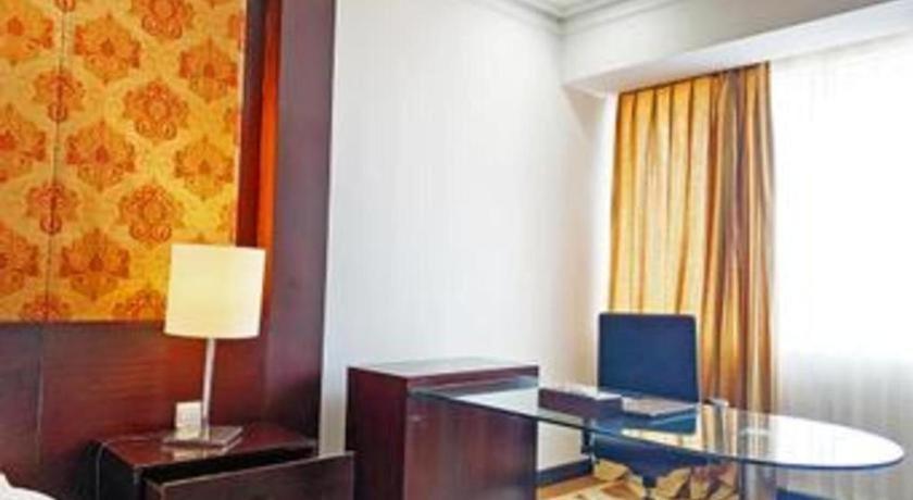 פדאנג Grand Basko Hotel מראה חיצוני תמונה