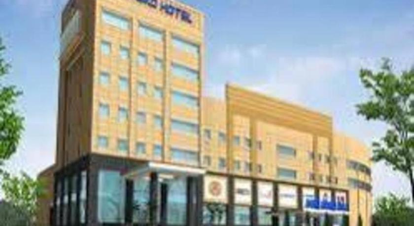 פדאנג Grand Basko Hotel מראה חיצוני תמונה