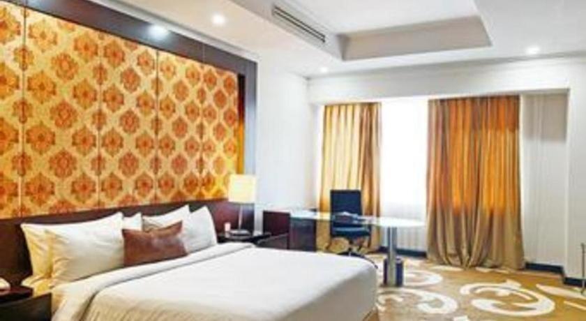 פדאנג Grand Basko Hotel מראה חיצוני תמונה